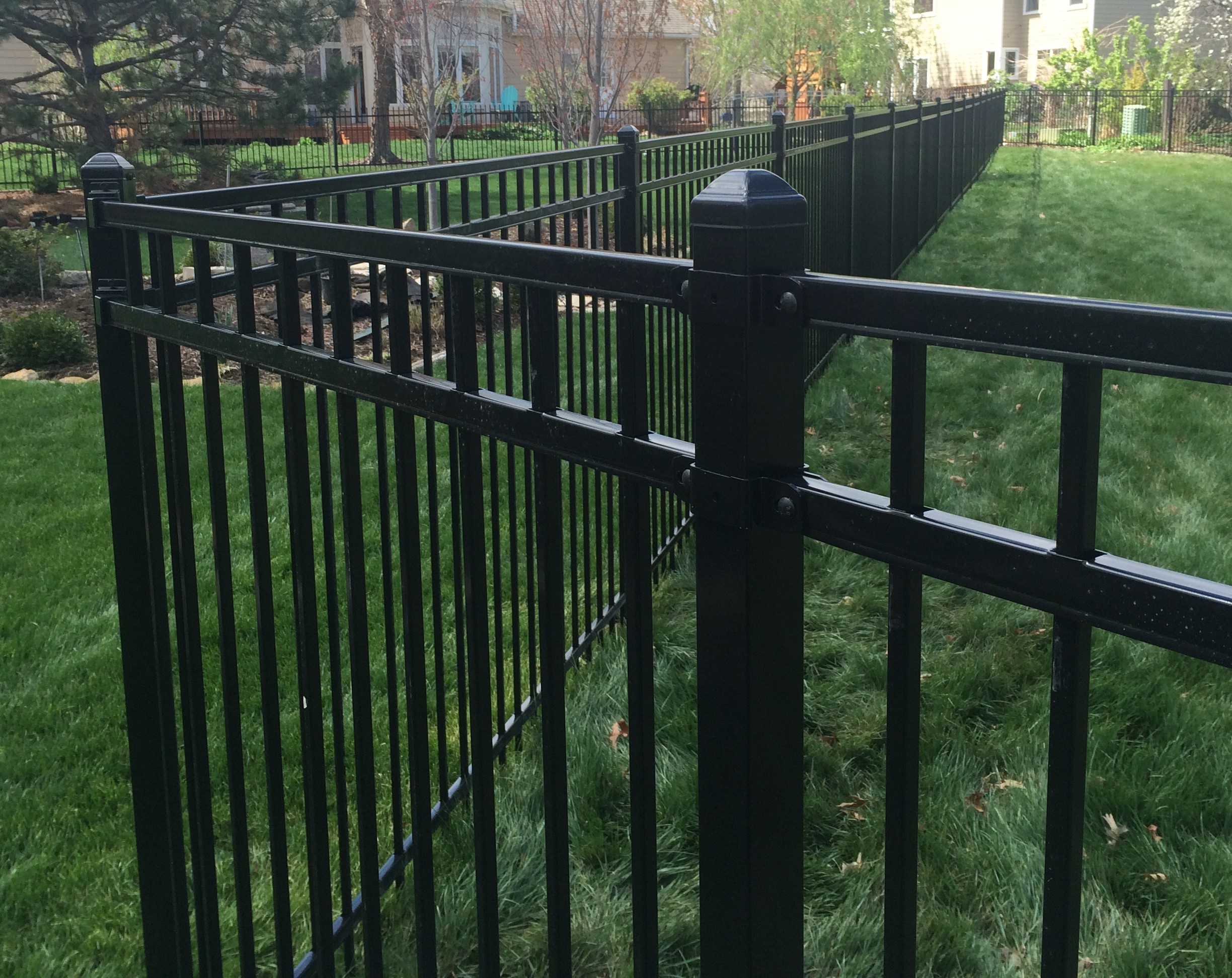 straight steel semi privacy fence